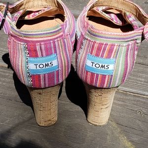 TOMS wedge sandals